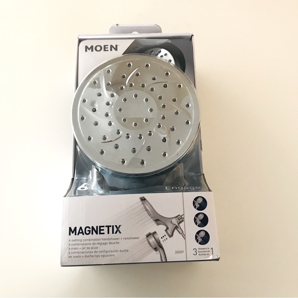 Moen Engage Magnetix Chrome 2.5 GPM Handheld/Rain Shower Head 2-in-1 Combo